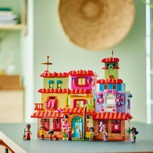 Lego The Magical Madrigal House 43245 | Disney