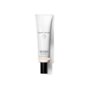 Bobbi Brown Vitamin Enriched Skin Tinted Moisturizer SPF 15