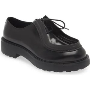 Prada Lug Sole Chukka Derby (Men)