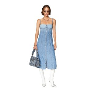 Diesel de-dressy