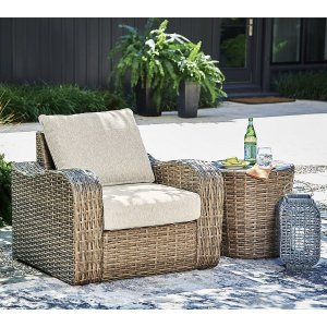 Sandy Bloom Patio Lounge Chair